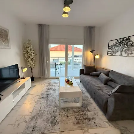 Asteri - 2 Bedrooms Case de vacanță *