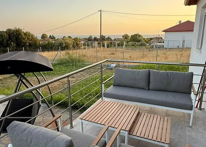 Asteri - 2 Bedrooms *