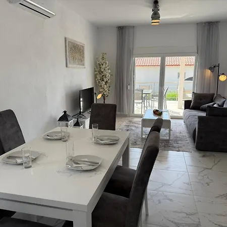 Semesterbostad Asteri - 2 Bedrooms Nea Kallikrateia