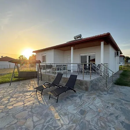 Asteri - 2 Bedrooms Semesterbostad